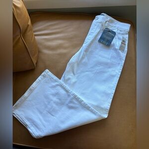 Democracy Ab-Solution Skyrise Dart Seam Wide Leg Pant with Tulip Hem size 12